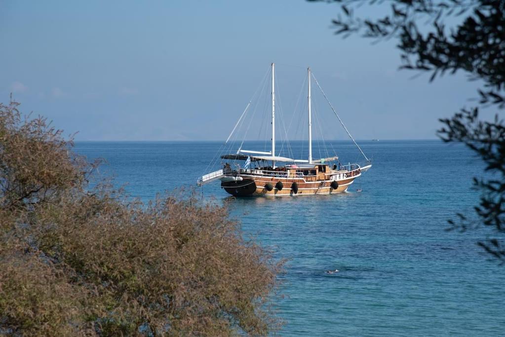 Boukari Blu Studio Boukari Beach ブカリ エクステリア 写真